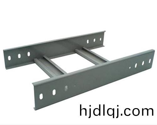 電纜(lan)橋(qiao)架廠(chang)傢：大跨(kua)距電纜(lan)橋(qiao)架(jia)的佈(bu)線講解