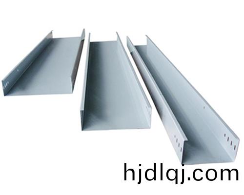 託(tuo)盤電(dian)纜橋(qiao)架