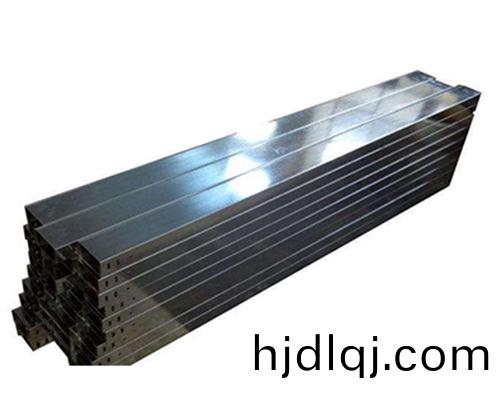 不(bu)鏽鋼鍍(du)鋅(xin)橋(qiao)架