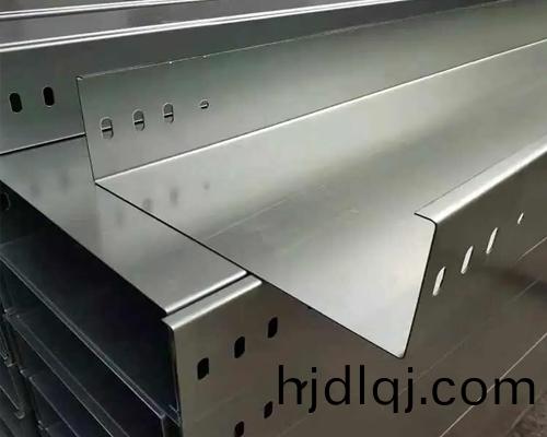 熱鍍(du)鋅(xin)電纜橋(qiao)架