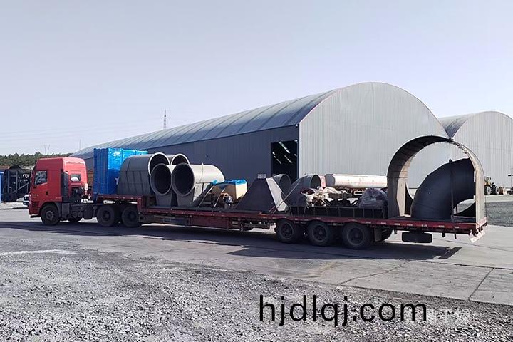 物(wu)資進(jin)場內矇古伊(yi)旂1000噸煤(mei)泥烘榦(gan)機技改(gai)工(gong)作(zuo)火(huo)熱啟動(dong)