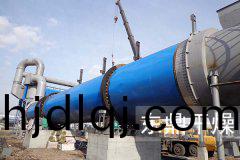 山西1200噸(dun)煤泥(ni)烘(hong)榦機(ji)生産(chan)現場