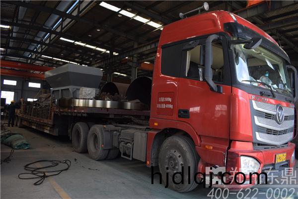 打(da)散餵(wei)料機(ji)